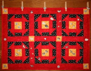 free quilted wall hanging pattern hole in barn door