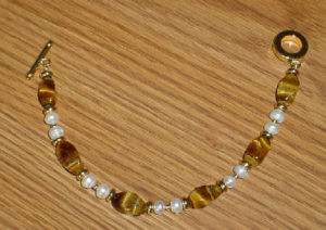 tiger eye bracelet tutorial