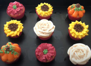 fall cupcakes to decorate